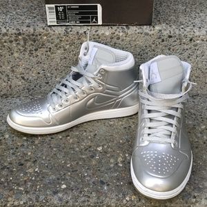 Air Jordan AJ 1Anodized Metallic Silver/white